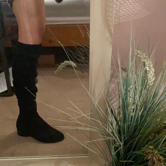 Knee high or over the knee boots - worn once - Picture 2 of 12